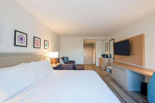 Hilton Garden Inn Fort Lauderdale/Hollywood Airport image 1